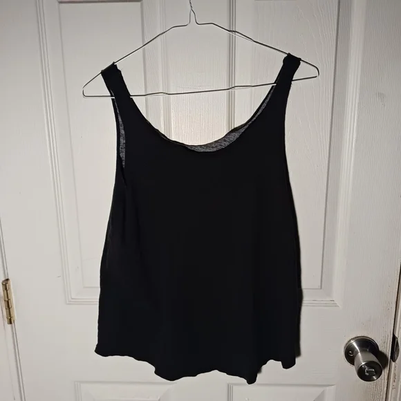 Lootswear Women's (Juniors) Harley Quinn Black Tank - Picture 3 of 5